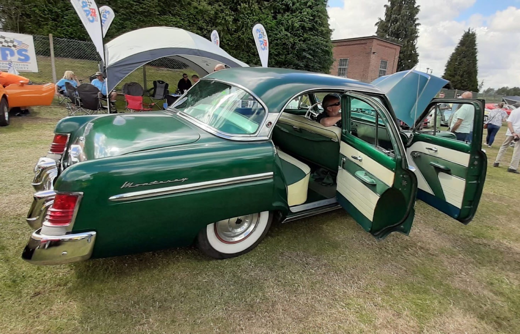 1954 Mercury Monterey