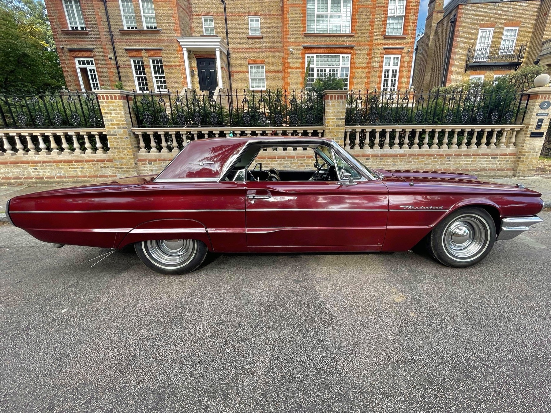 1964 Ford Thunderbird
