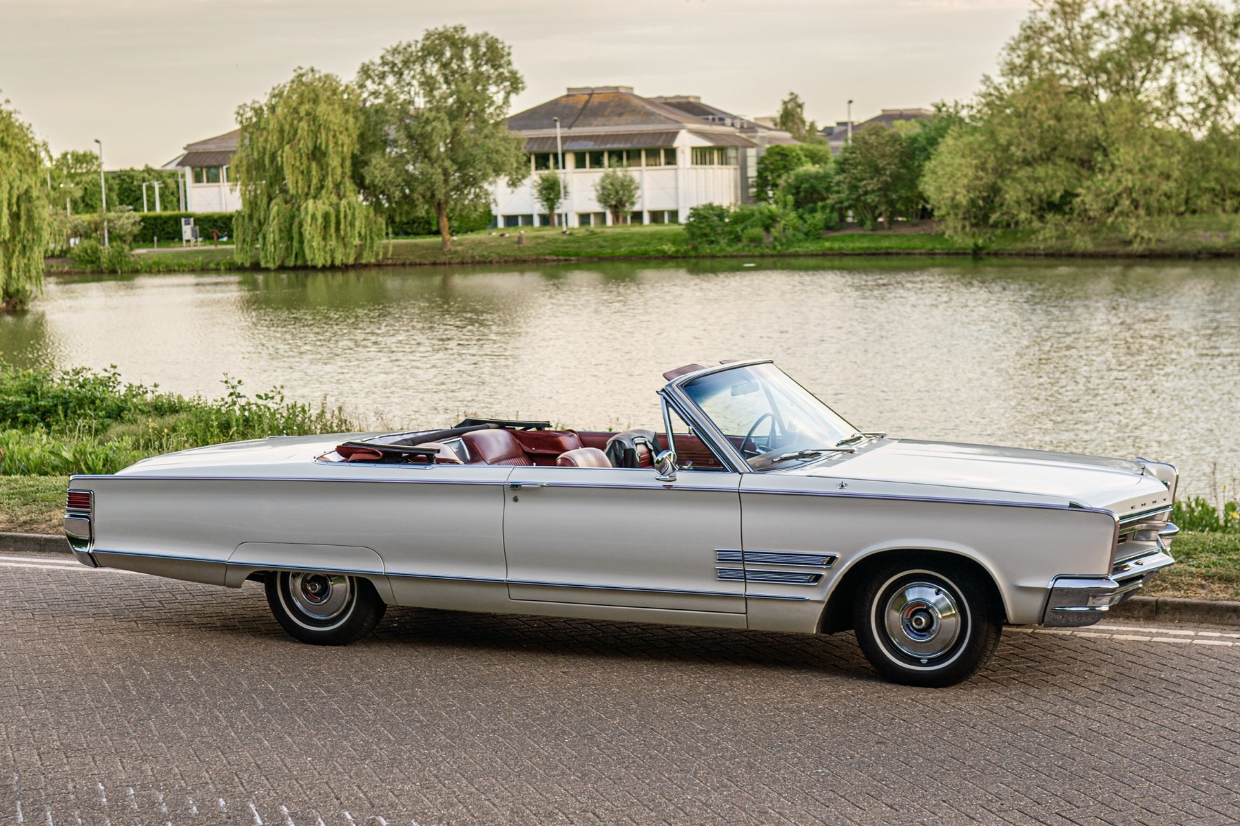 1966 Chrysler 300 Convertible