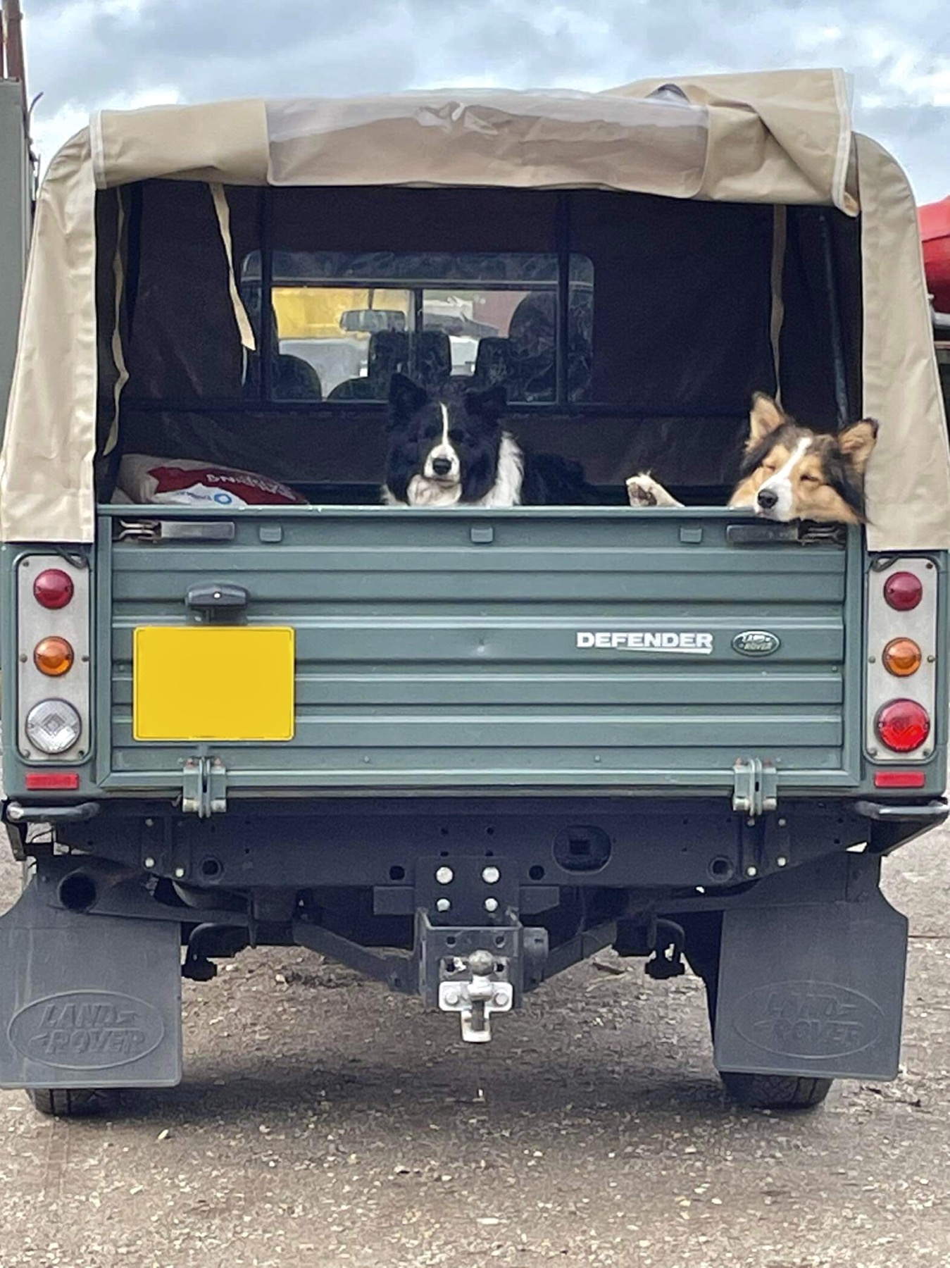 2011 Land Rover Pickup
