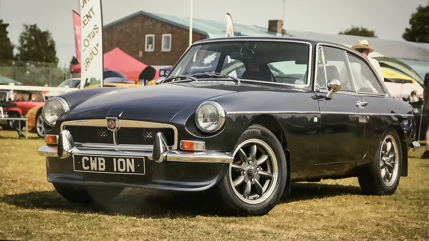 1974 MG B GT
