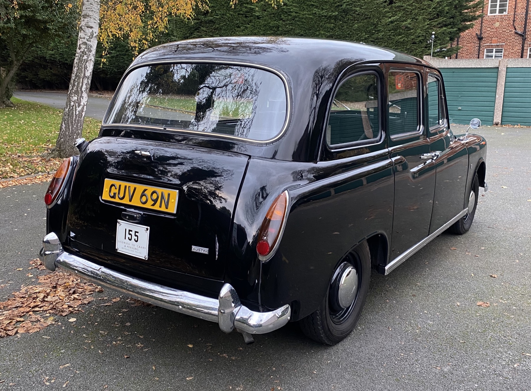 1974 Austin FX4 'Black Cab' 1974 Austin FX4 London Black cab taxi hire - London based Action Vehicle Hire Car Motorbike Bus Coach Vehicle Supply Film TV Productions