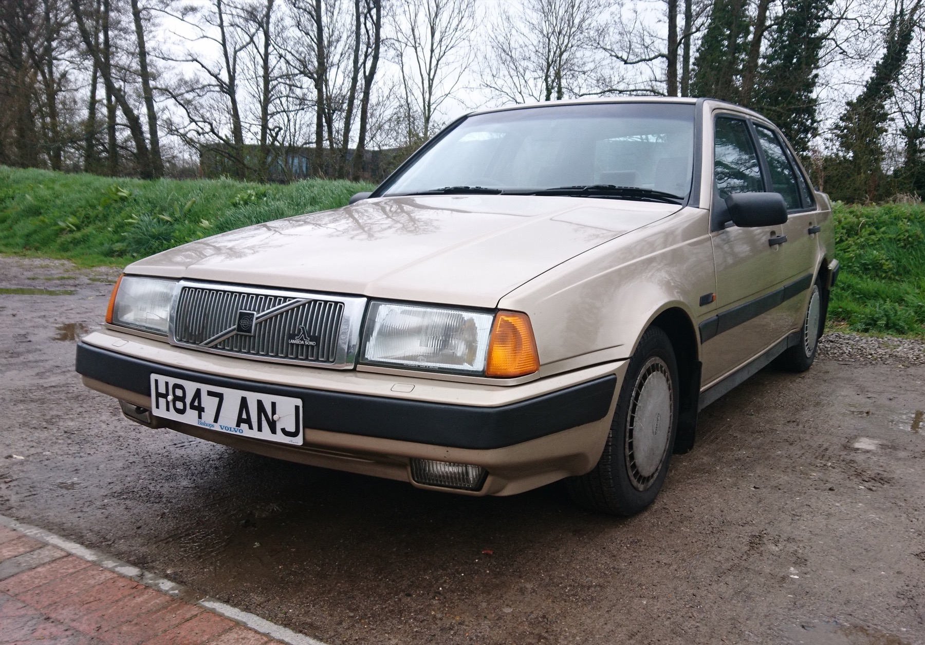 1991 Volvo 460 GLE