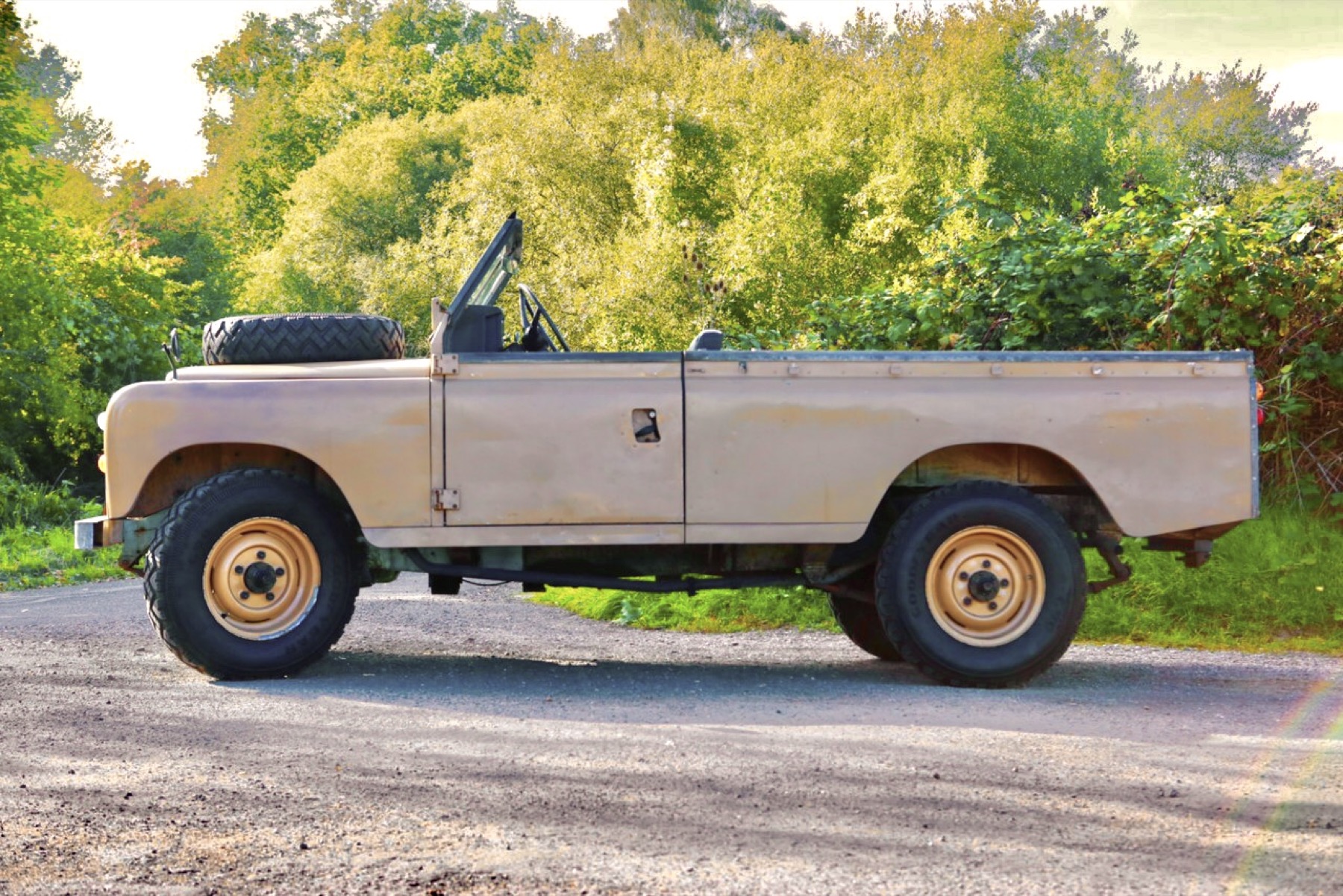 1972 Land Rover