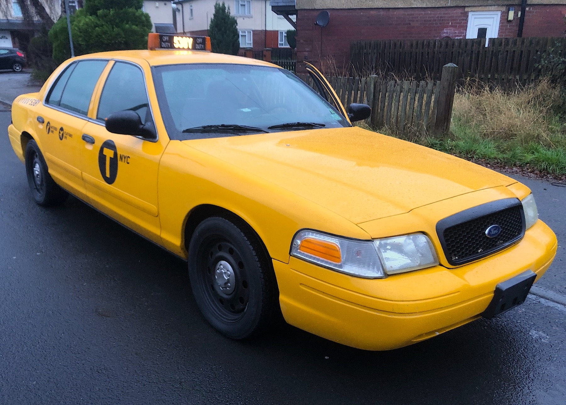 2007 Ford Crown Victoria NYC Taxi