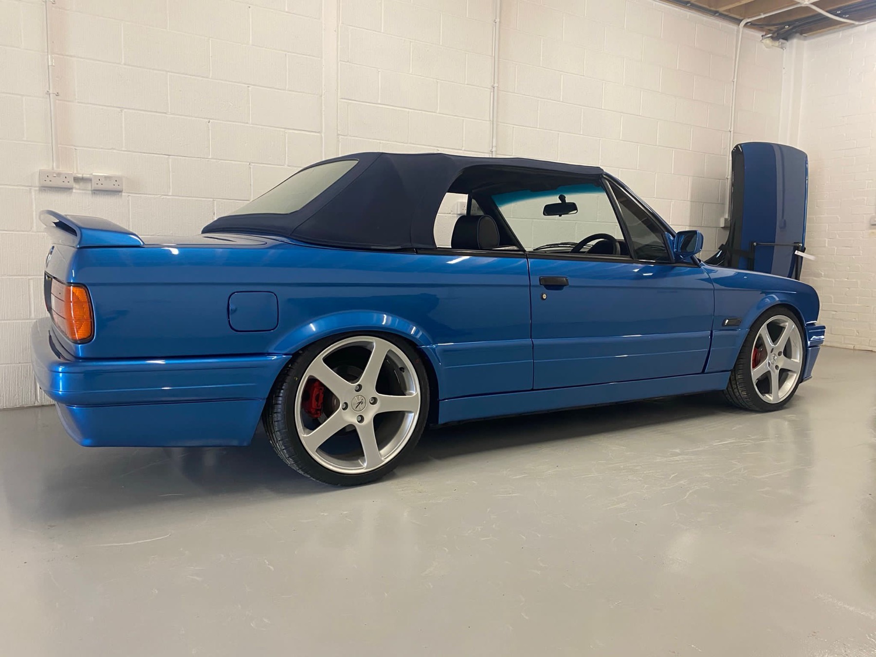 1992 BMW E30 Convertible