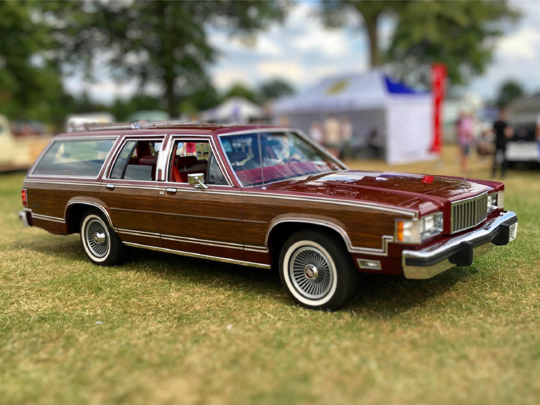1985 Mercury Grand Marquis 'Stranger Things' Station Wagon