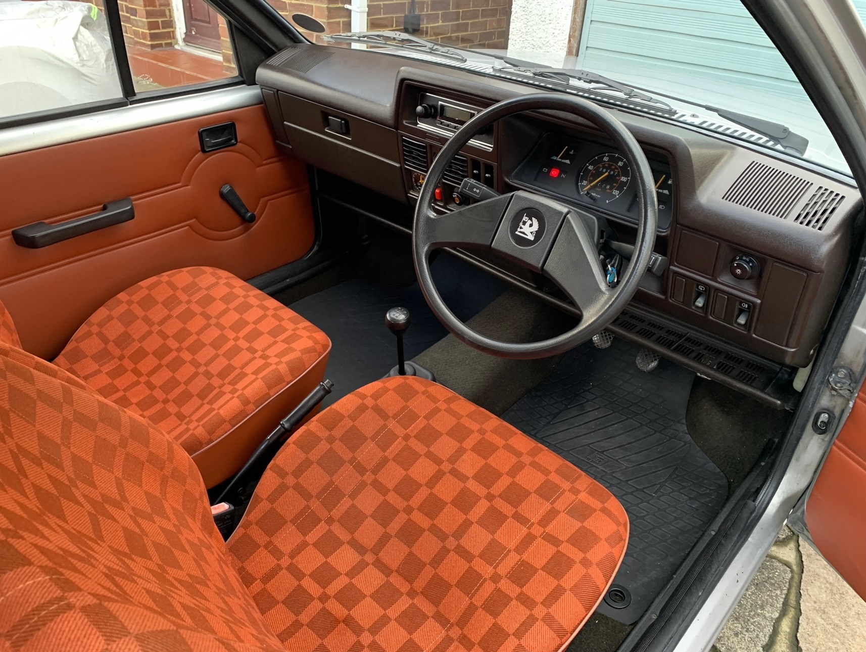 1984 Vauxhall Nova