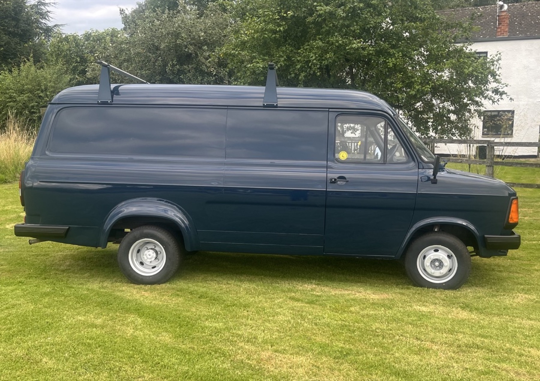 1985 Ford Transit LWB