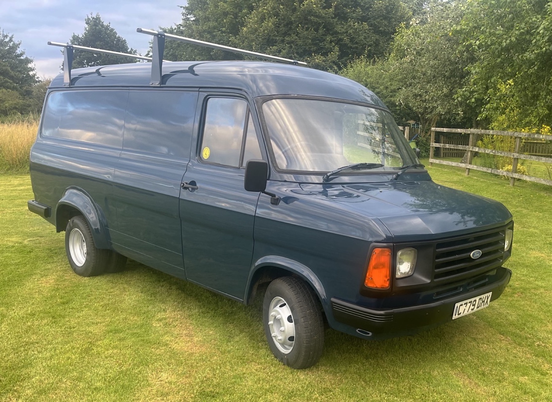 1985 Ford Transit LWB