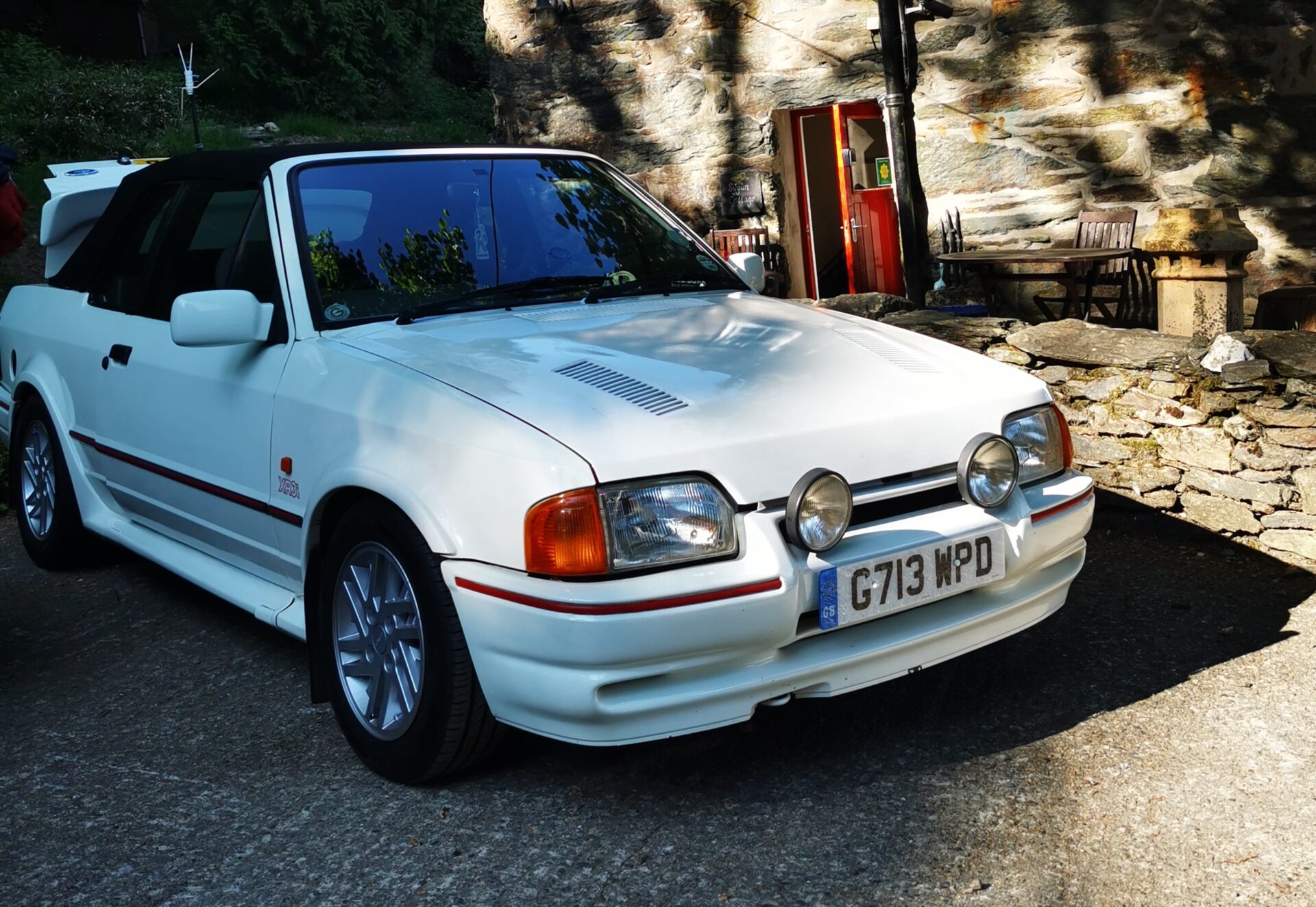 1990 Ford Escort XR3i Cabriolet