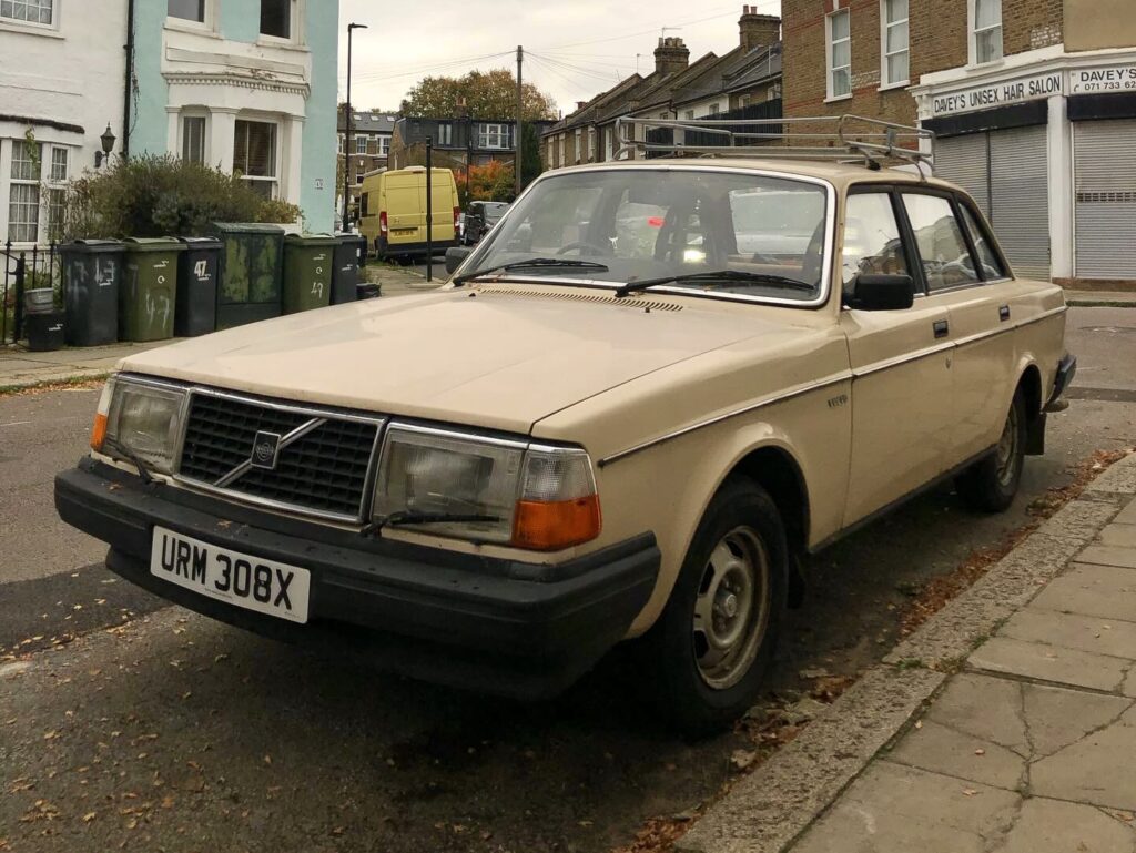 1982 Volvo 240