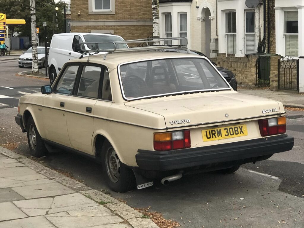 1982 Volvo 240