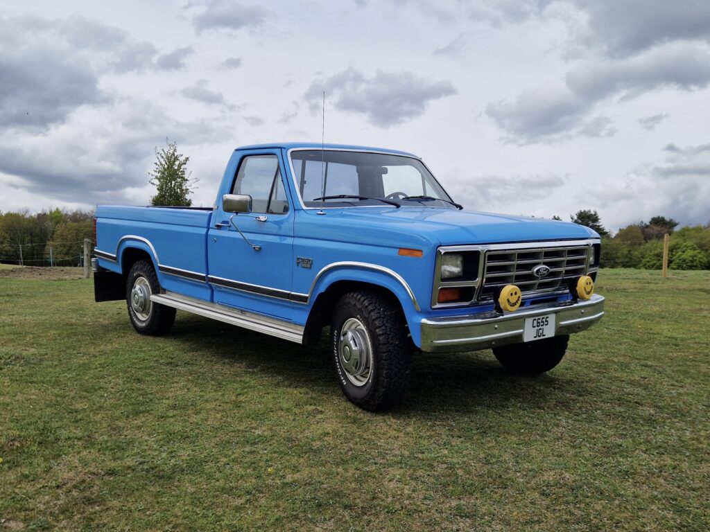 1986 Ford F250 - London based Action Vehicle Hire Film TV Productions