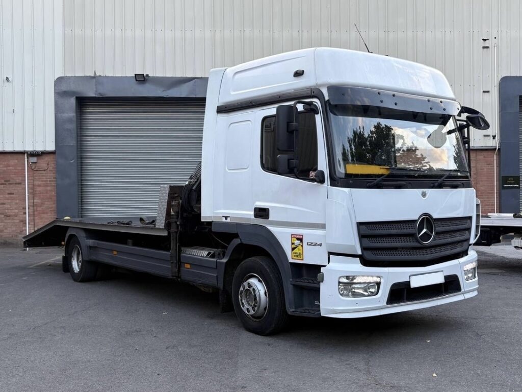 12 Tonne Crane Lorry - London based Action Vehicle Hire Car Motorbike Bus Coach Vehicle Supply Film TV Productions