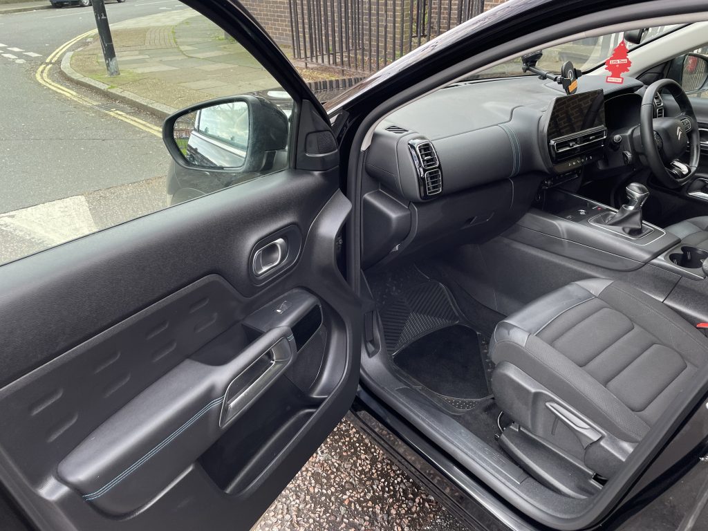 2023 Citroen C5 - London based Action Vehicle Hire Car Motorbike Bus Coach Vehicle Supply Film TV Productions
