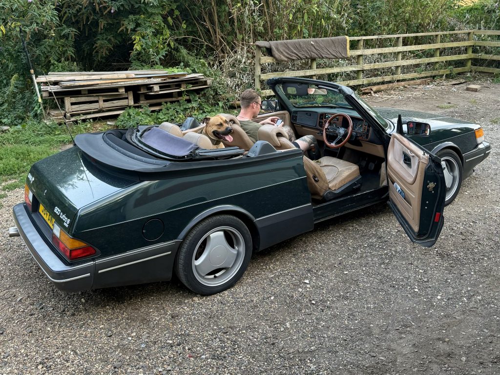 1992 Saab 900 - London based Action Vehicle Hire Car Motorbike Bus Coach Vehicle Supply Film TV Productions