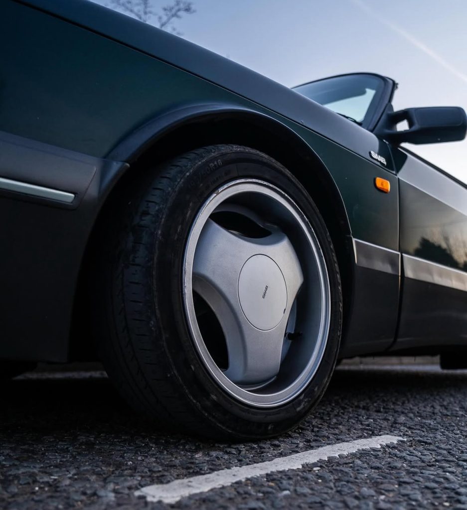 1992 Saab 900 - London based Action Vehicle Hire Car Motorbike Bus Coach Vehicle Supply Film TV Productions