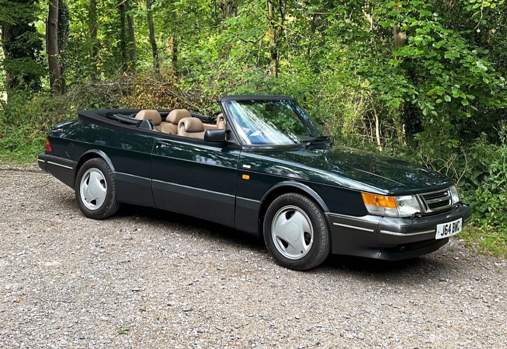 1992 Saab 900 - London based Action Vehicle Hire Car Motorbike Bus Coach Vehicle Supply Film TV Productions