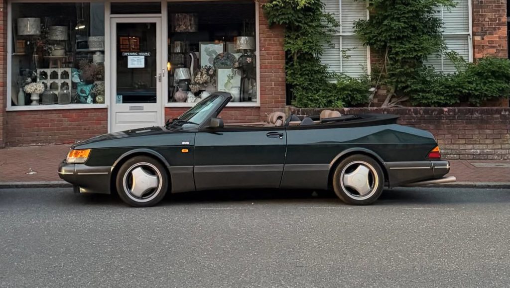 1992 Saab 900 - London based Action Vehicle Hire Car Motorbike Bus Coach Vehicle Supply Film TV Productions