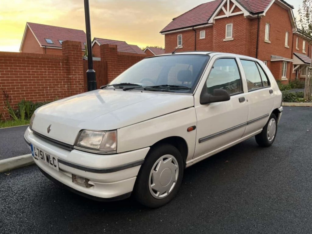 1994 Renault Clio - London based Action Vehicle Hire Car Motorbike Bus Coach Vehicle Supply Film TV Productions
