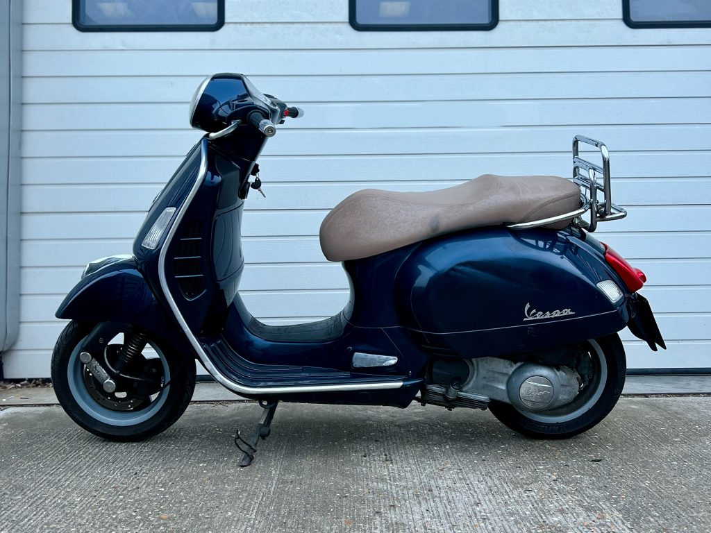 Vespa Scooter - London based Action Vehicle Hire Car Motorbike Bus Coach Vehicle Supply Film TV Productions