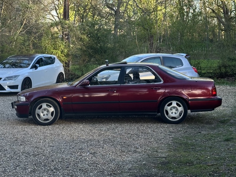 1995 Honda Legend - London based Action Vehicle Hire Car Motorbike Bus Coach Vehicle Supply Film TV Productions