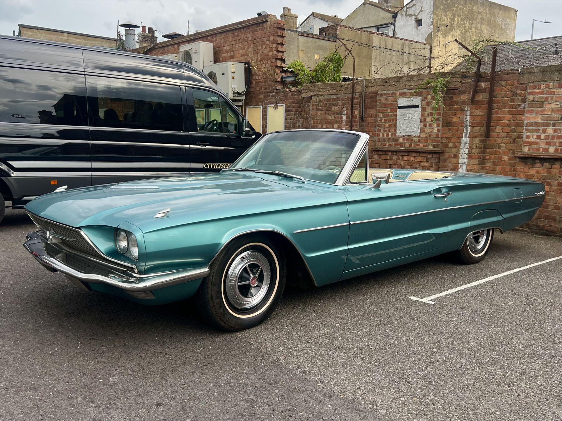 1966 Ford Thunderbird - London based Action Vehicle Hire Car Motorbike Bus Coach Vehicle Supply Film TV Productions